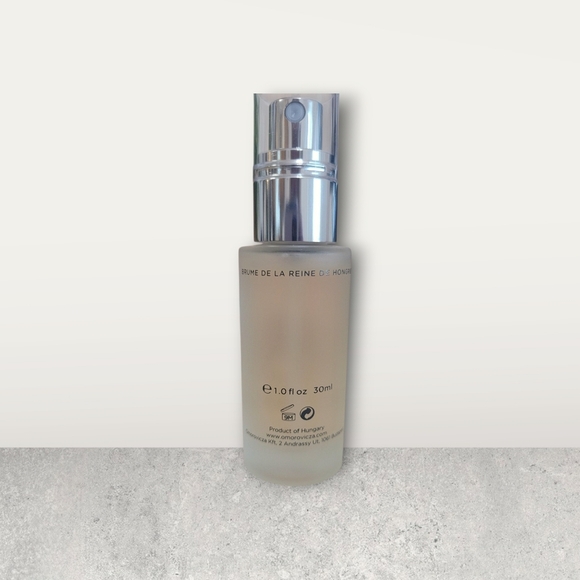 Omorovicza Budapest Queen of Hungary Mist 1 oz  Face Moisturizer  New - Picture 2 of 2